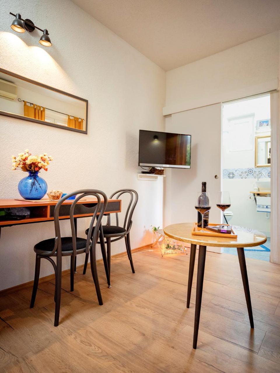 Apartment Bosiljak เยลซา ภายนอก รูปภาพ